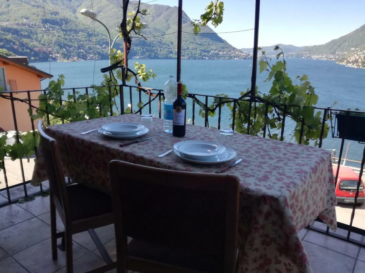 Panorama Apartment Pognana Lario Italie